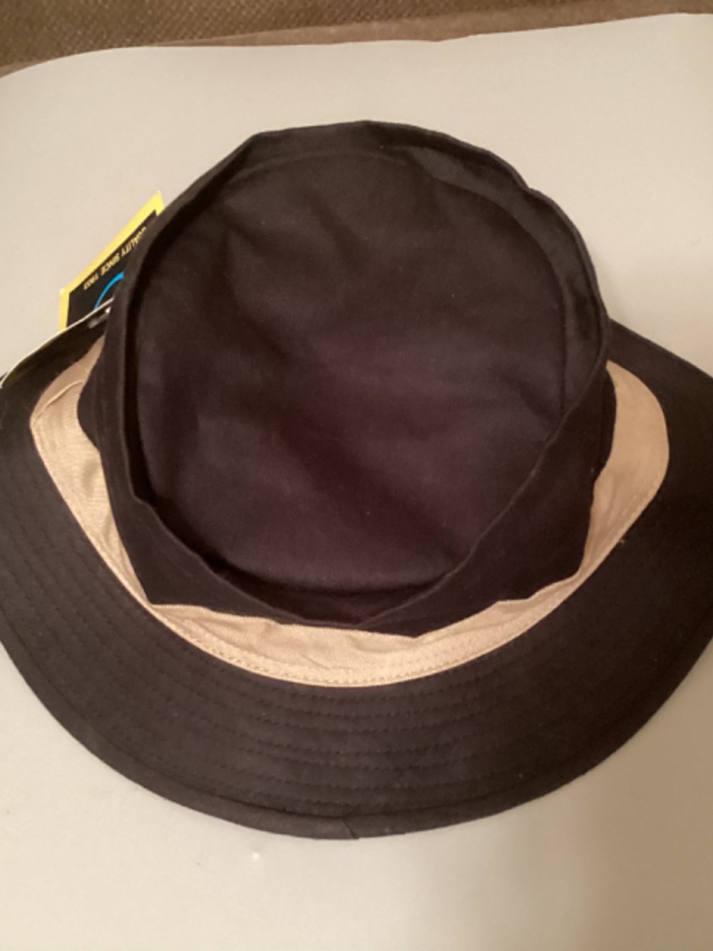 The Bucket Hat (L-XL) - Picture 4 of 6